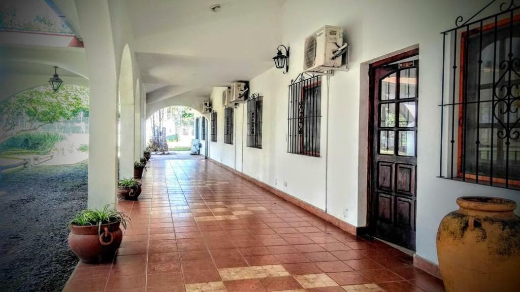 El Portal De Cerrillos, Hosteria De Campo Hotel Eksteriør billede
